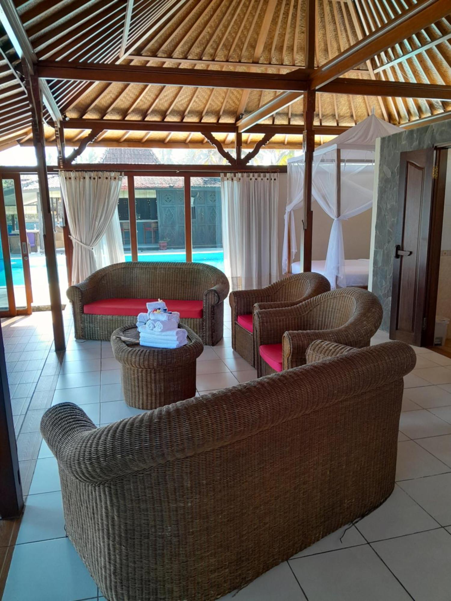 Bali Hai Island Resort Pekutatan  Exteriör bild